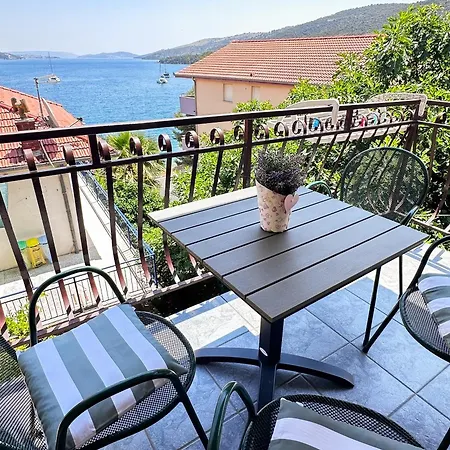 Bilaja Marina