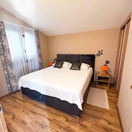 Bilaja Apartman *